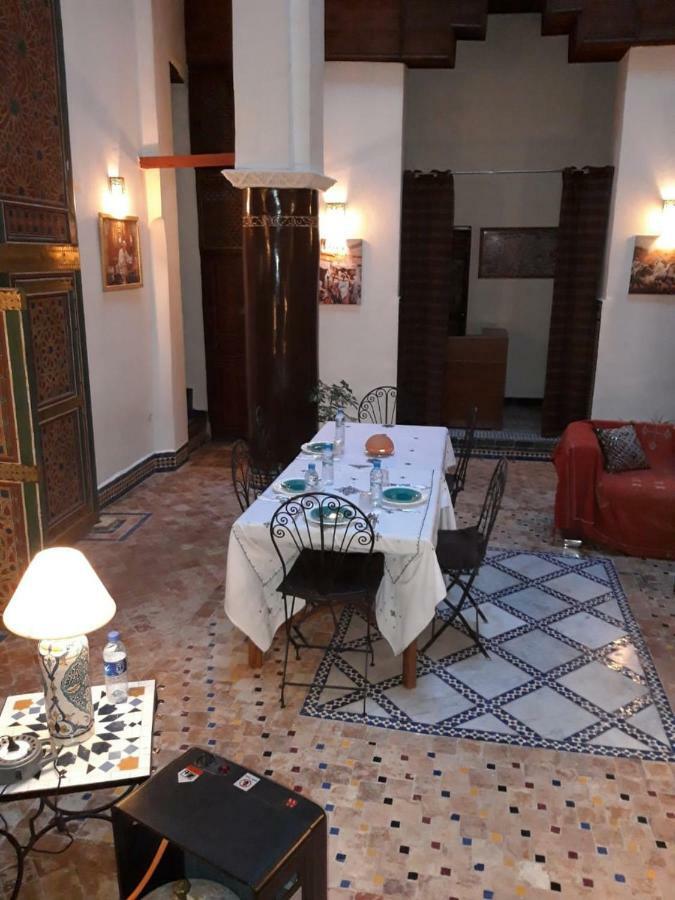 Zina - Elegance In The Heart Of 3*