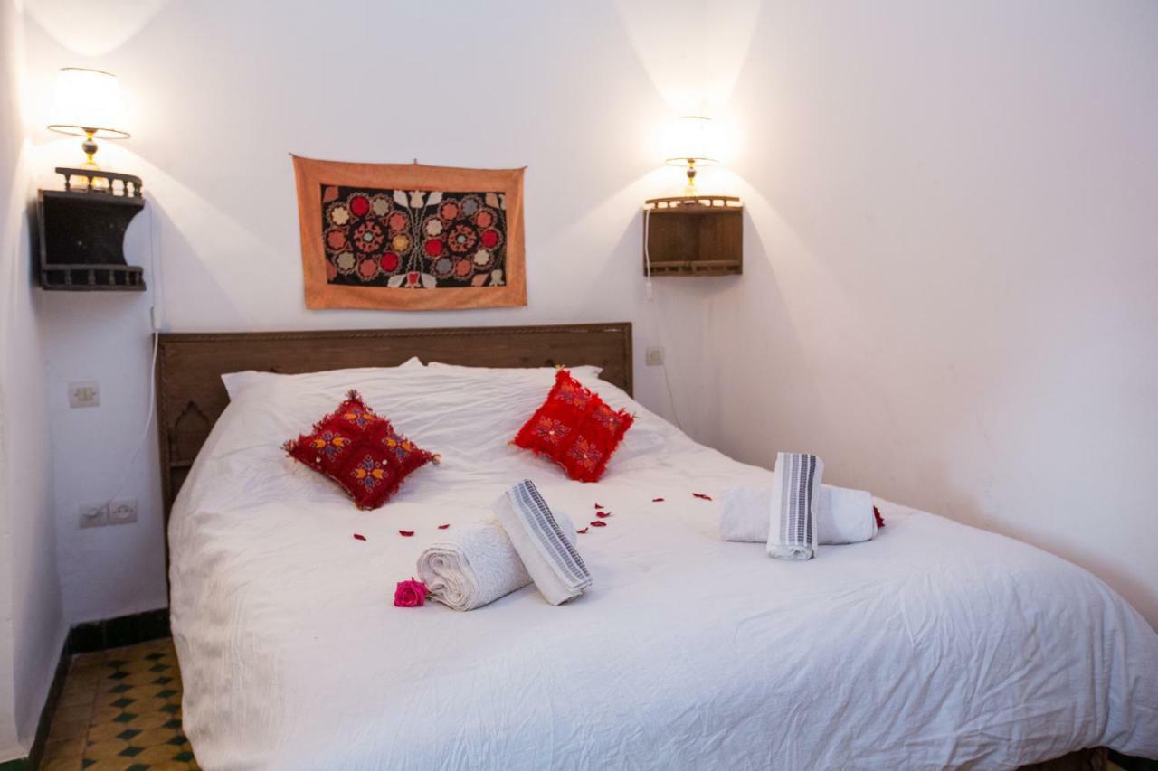 Zina - Elegance In The Heart Of Fez